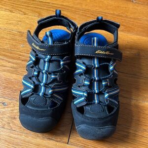 Eddie Bauer Sandals size 3